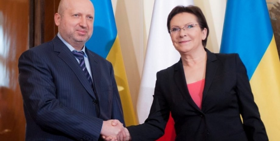 Александр Турчинов и Ева Копач / Фото пресс-службы СНБО Украины