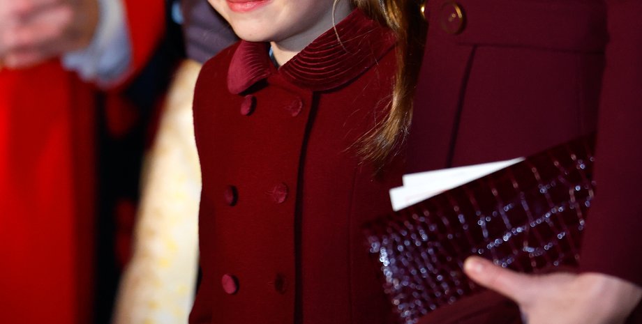 Принцесса Шарлотта, Принцесса Шарлотта новый титул, Принцесса Шарлотта повторила образ кейт миддлтон, Принцесса Шарлотта принц Джордж