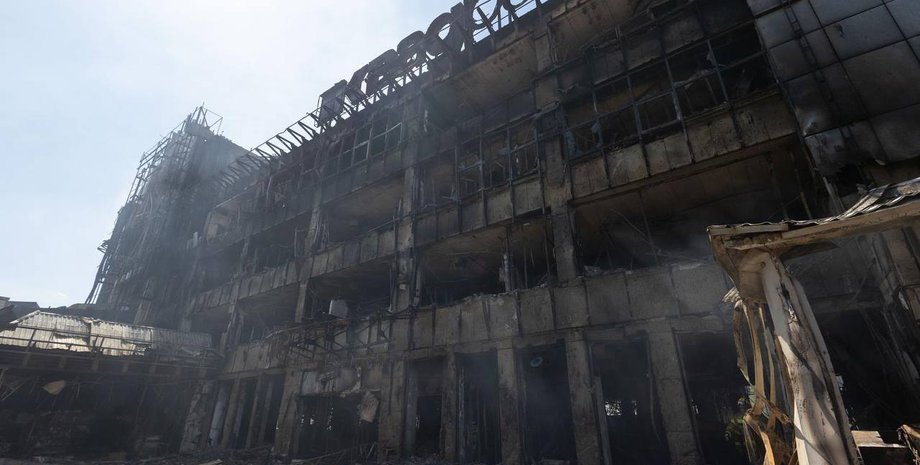 Обстріл Києва сьогодні зруйнував заклади у центрі Києва Наслідки атаки РФ Київ