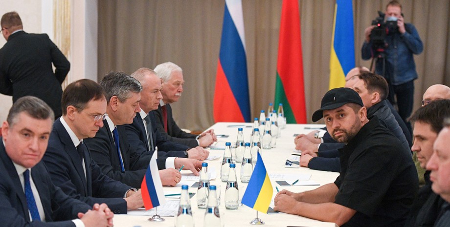 мирні переговори, війна РФ проти України, стіл переговорів, умови Кремля, реакція МЗС РФ