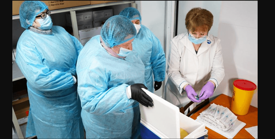 вакцинація, лікарня, лікарі, фото