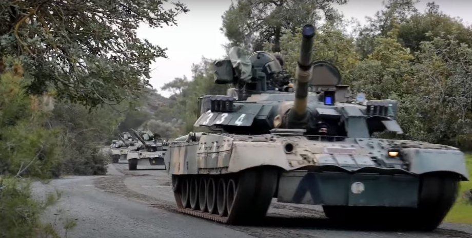 кипрские танки, танки Т-80У Кипр