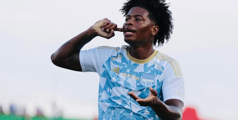 Джексон Родригес, эквадорский футболист, похищение семьи, футболист Эмелеку, защитник Эмелеку