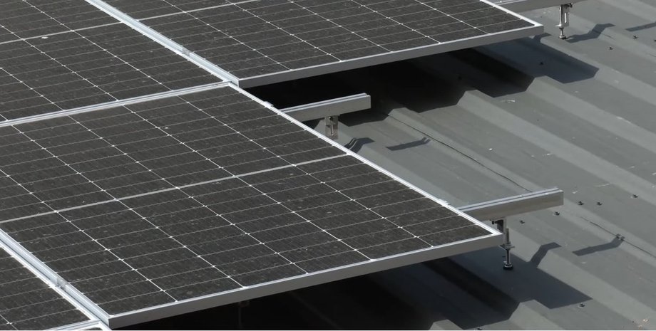 Сонячні панелі, сонячна енергія, фото