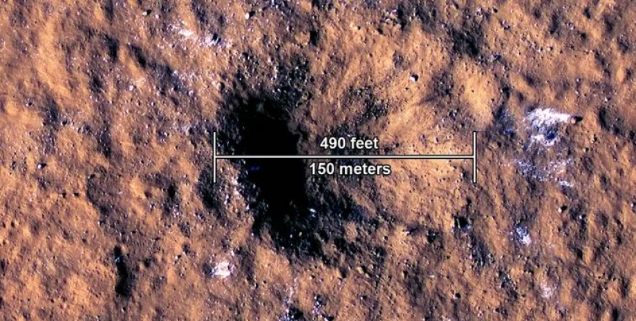 кратер на Марсі