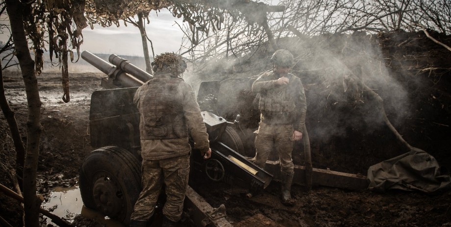 Украинские военные вышли из Авдеевки, но россияне продолжают атаковать