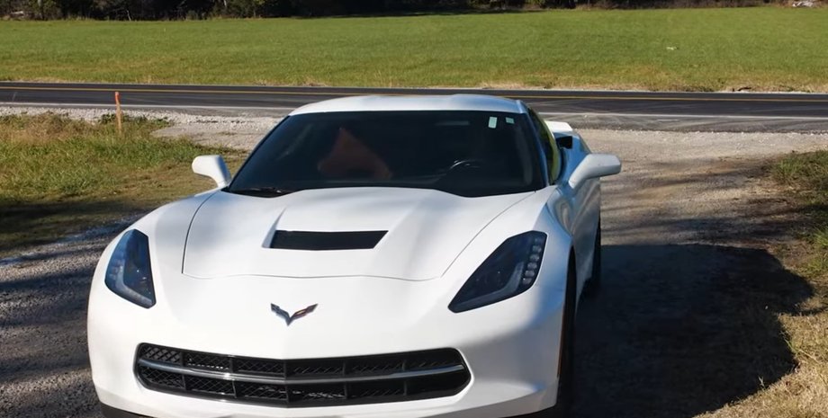 chevrolet corvette c7 stingray, chevrolet corvette, рекорд скорости, мировой рекорд скорости, книга рекордов Гиннеса