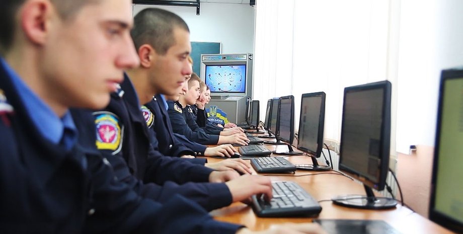 таблетки, группы смерти, киберполиция, соцсети, самоубийство