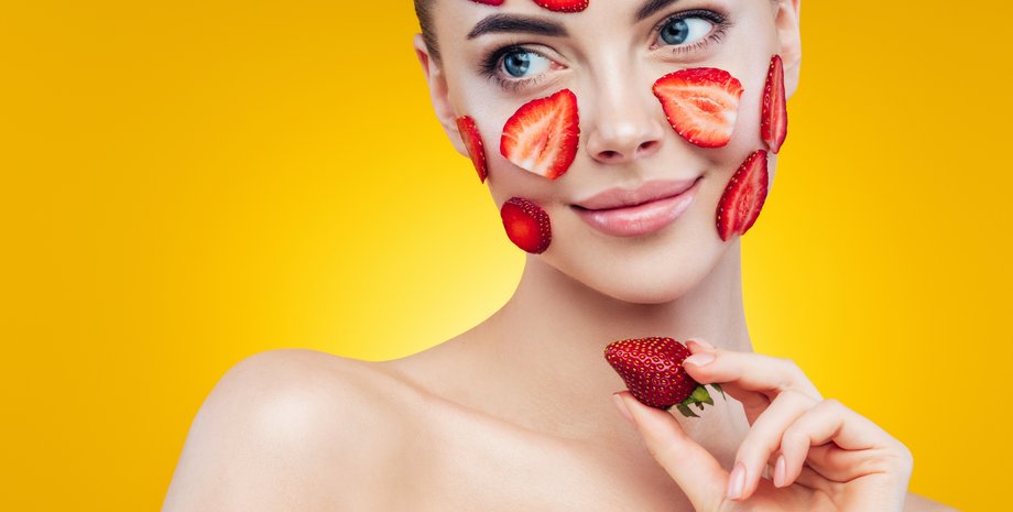рецепты масок в домашних условиях, маски из клубники, маски из яйца, маски для лица в домашних условиях