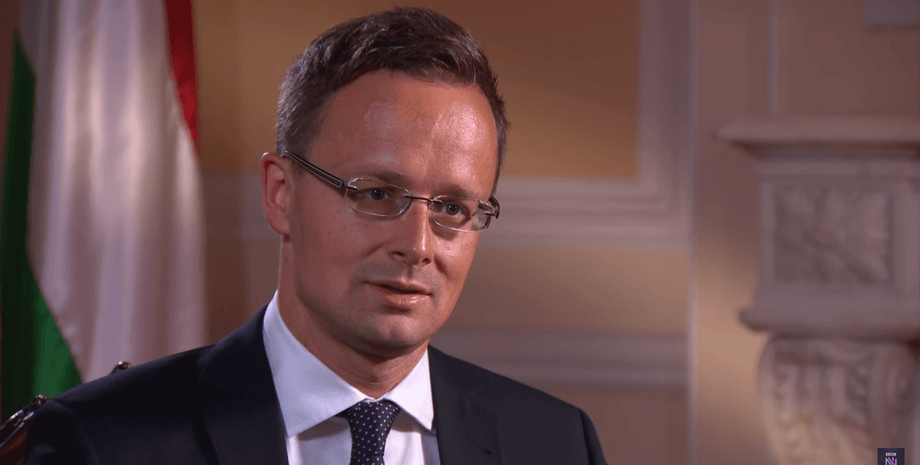 Петер Сіярто, МЗС, Україна, Угорщина, закарпатські угорці, фокус