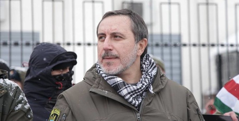 Ленур Ислямов