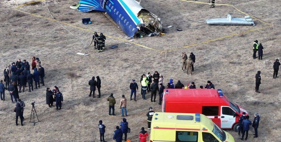 Крушение самолета  Embraer 190, авиакомпания Azerbaijan Airlines Актау