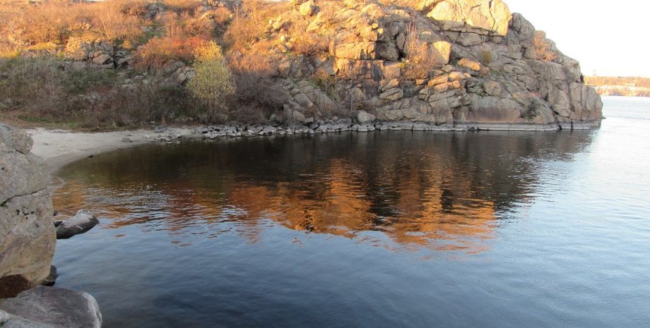 грот, дніпро