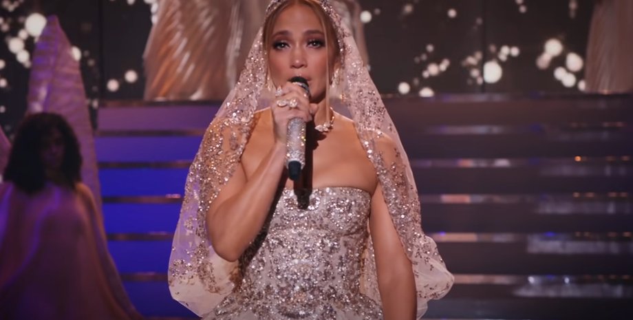 дженнифер лопес, джей ло, свадебное платье, первый встречный, выходи за меня