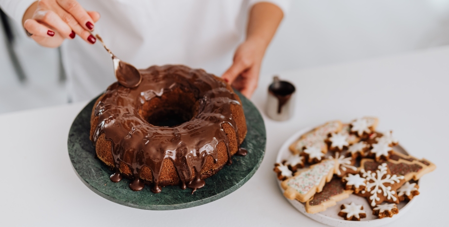 Шифоновый шоколадный бисквит для торта — рецепт + 17 фото пошагово