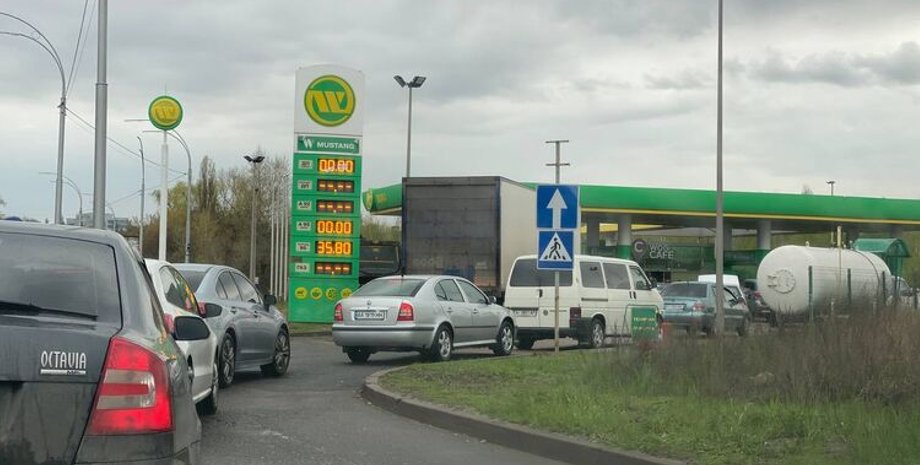 ЗС РФ почали атакувати АЗС за 25 км від лінії фронту АЗС Україна