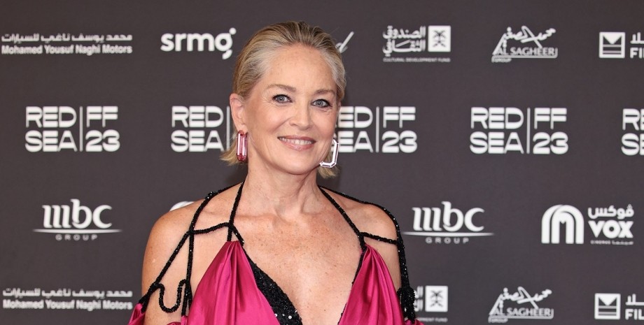 Шерон Стоун, червона доріжка, саудівська Аравія, Red Sea International Film Festival 2023