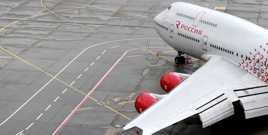 Российский самолет Ил-62М, самолет ВВС России, рейс Москва Пхеньян, переговоры об оружии