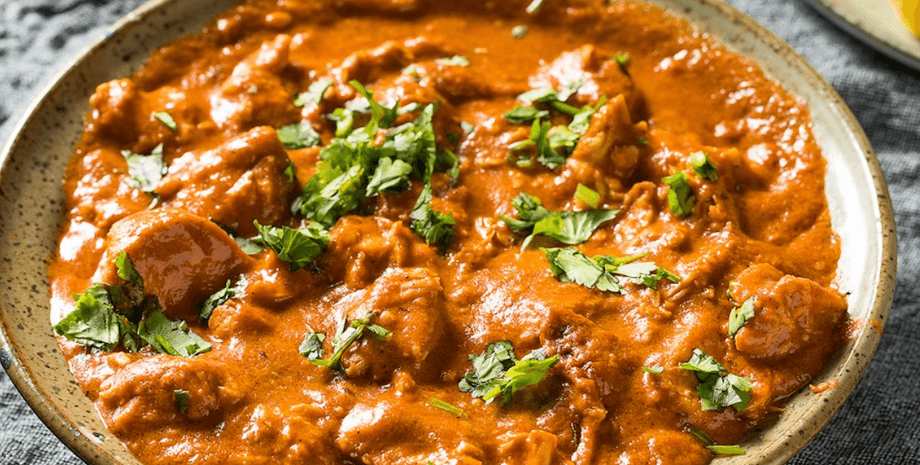 Курка у вершковому соусі з паприкою, курка у вершковому соусі, курка рецепт