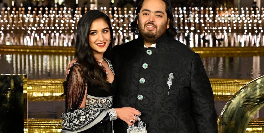 Анант Амбані, дівич-вечір, найбагатша людина Індії, Радика Мерчант