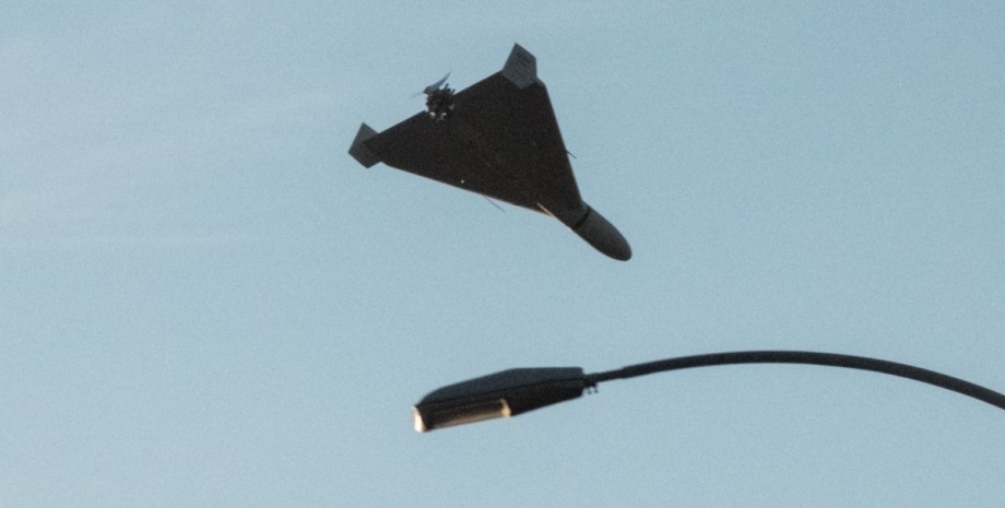 Дрон-камикадзе "Шахед" Дрон-камикадзе Шахед, ночная атака шахедов, ночная атака РФ, обстрел 17 февраля, ночной удар РФ где взрывалось