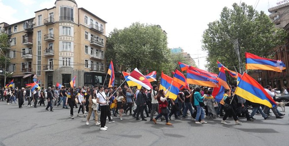 протест єреван, протест армія, армія
