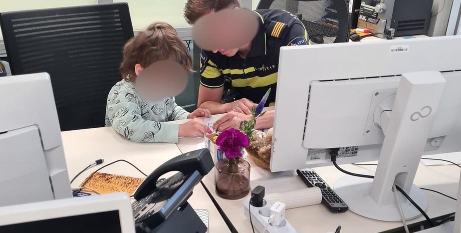 угон авто, самый молодой угонщик авто, ребенок за рулем, самый молодой водитель