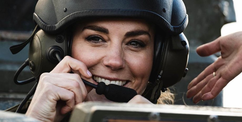 Кейт Міддлтон в академії Пірбрайт спілкувалася з британською армією