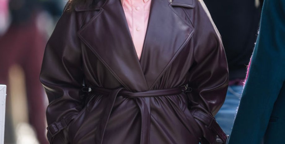 Селена Гомес фото, Селена Гомес стиль, Селена Гомес шуба, Селена Гомес болезнь, Селена Гомес волчанка, фасон шубы