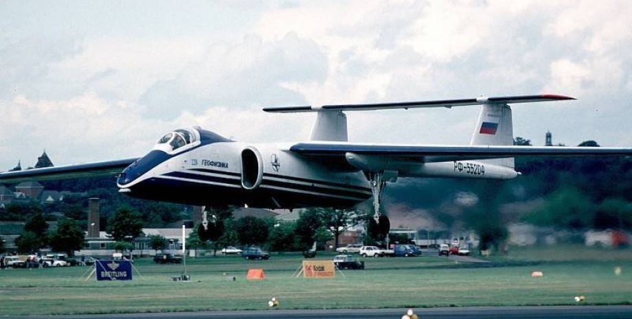 М-55 Геофизика Самолет М-55 Геофизика