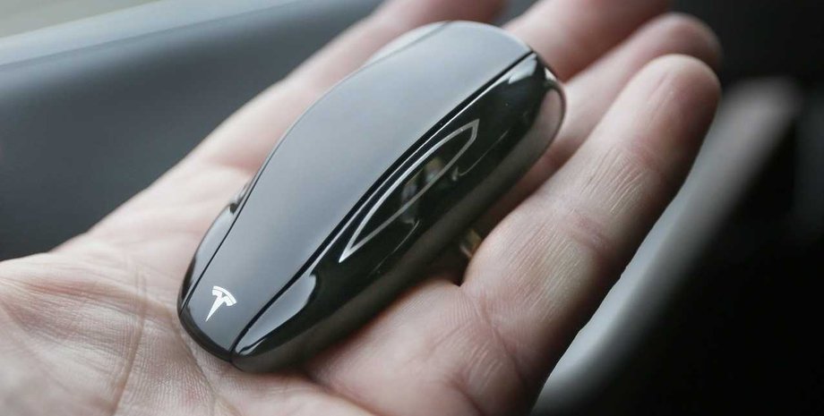 ключ Tesla, электромобили Tesla, аксессуары Tesla, бесключевой доступ Tesla