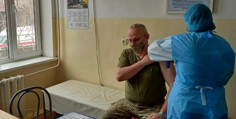 Руслан Хомчак, ВСУ, главнокомандующий, коронавирус, вакцинация,