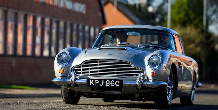 Aston Martin DB5 Астон Мартін ДБ5