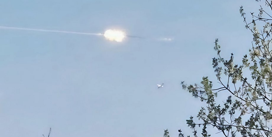 Атака дронов на Елабугу, атака дронов на РФ, Елабуга атака БПЛА, Алабуга атака дронов, Елабуга работа ПВО, Елабуга взрывы 23 апреля