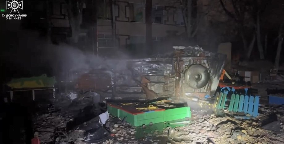 Руйнування у Києві, Київ ракетний удар, Київ балістика, Київ нічний удар РФ, РФ балістична ракета, РФ атака на Київ, Київ наслідки ракет