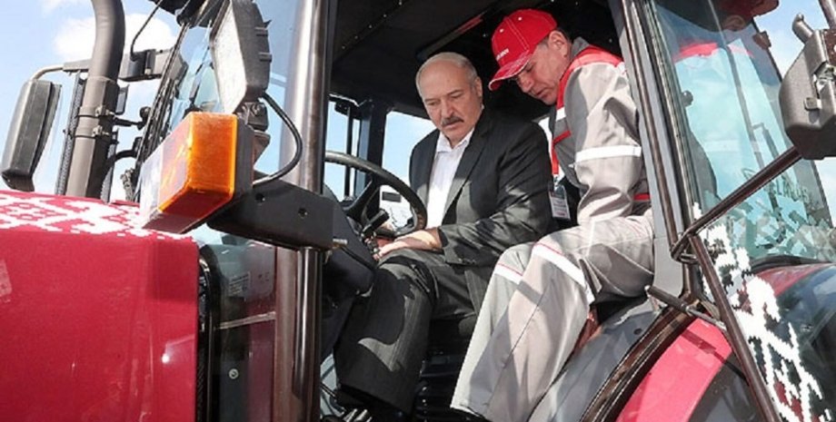 лукашенко президент беларуси, трактор