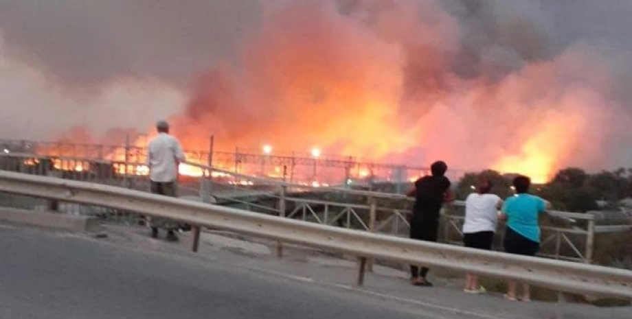 пролетарск пожар пролетарск пожар, ростовская область пожар, пожар россия, нпз пожар