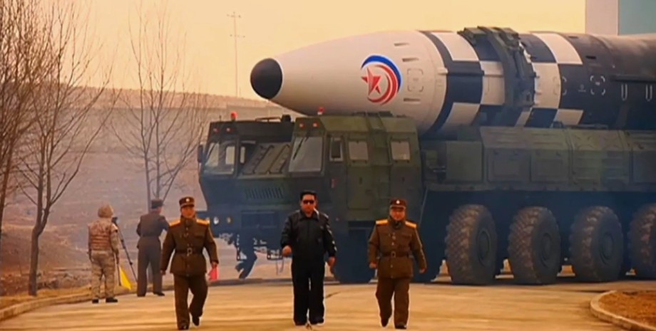 ракета КНДР, ядерная ракета Северная Корея