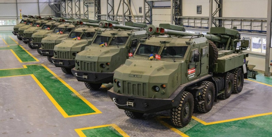 САУ 2С22 "Богдана", которые Дания закупила для Украины САУ 2С22, САУ Богдана, военная техника