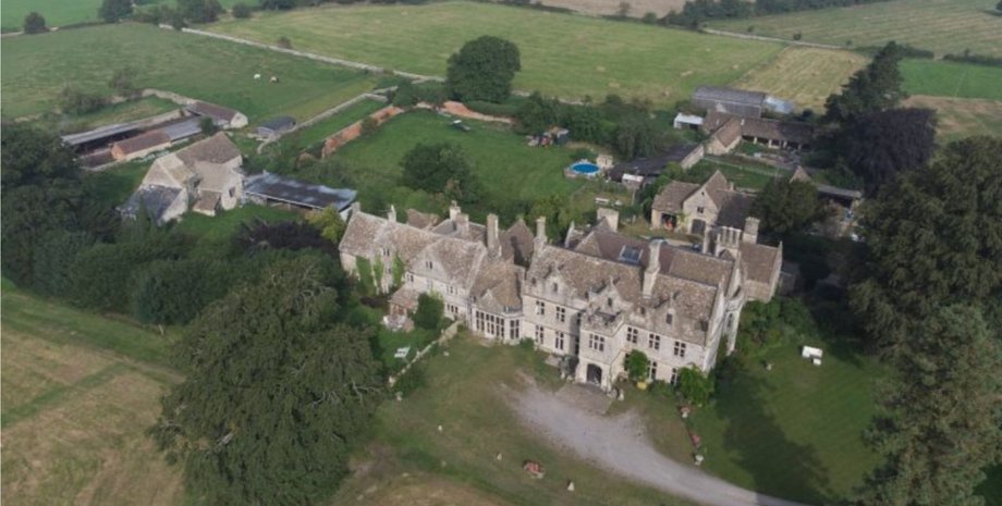 The Elmestree House Estate