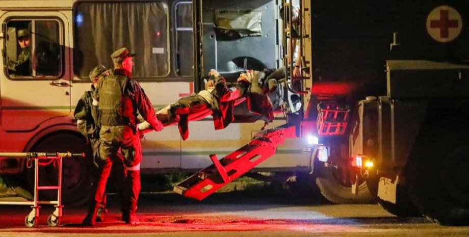 Евакуація Азовсталь поранені військові лікарня Новоазовськ Азов Єленівка обмін полонені