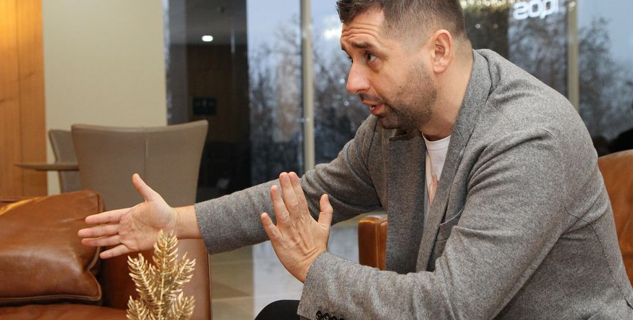 Давид Арахамия, слуга народа, фракция, нардеп