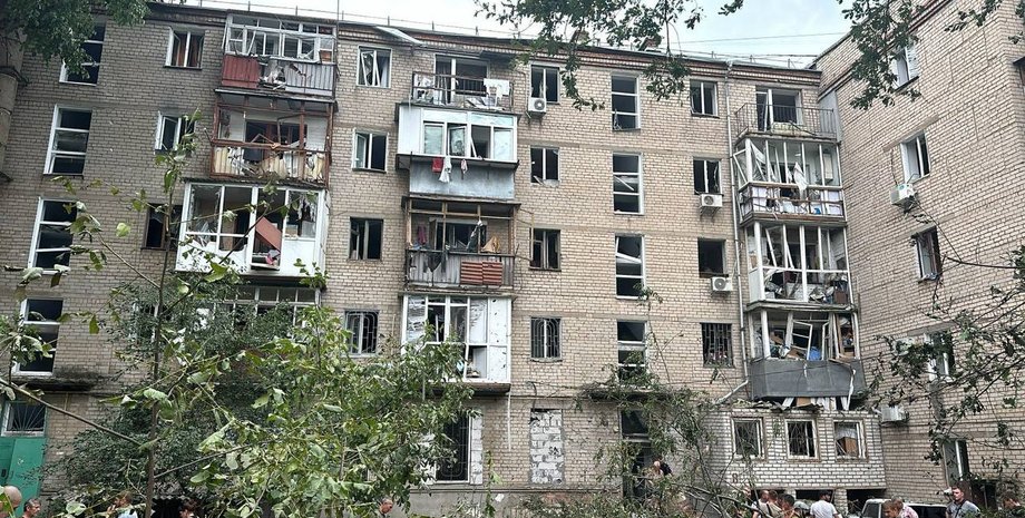 Зображення наслідків атаки по Миколаєву