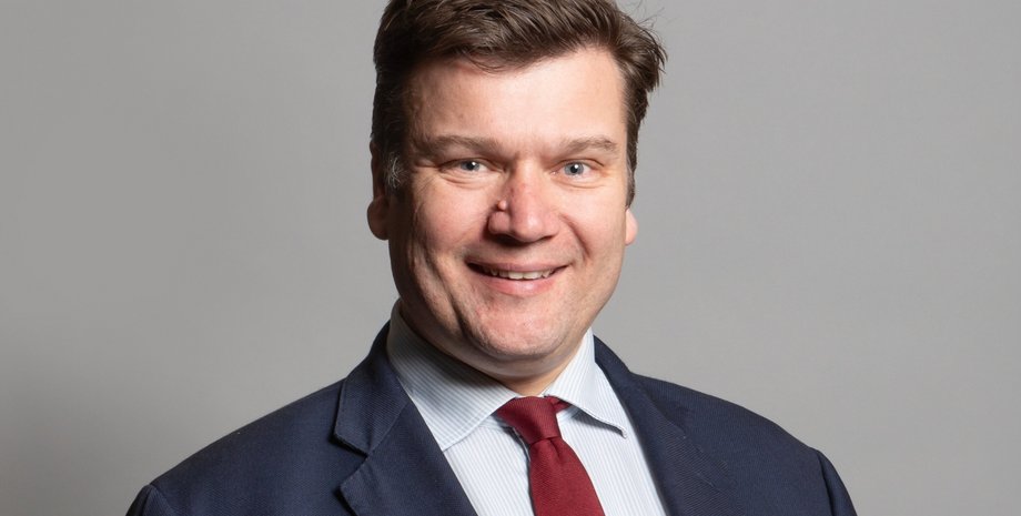 Джеймс Хиппи, замминистра