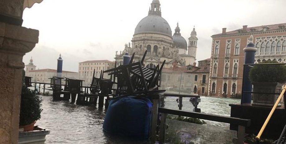 Фото twitter.com/ChiefWrangler