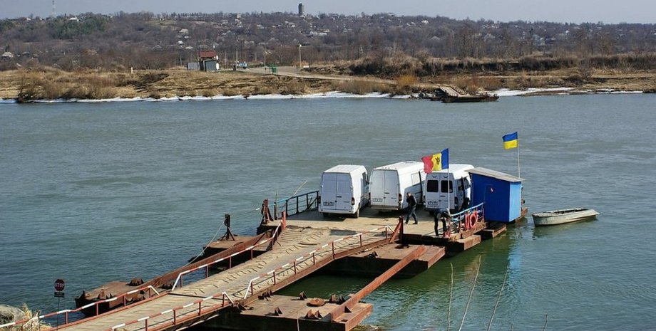 паром через днестр