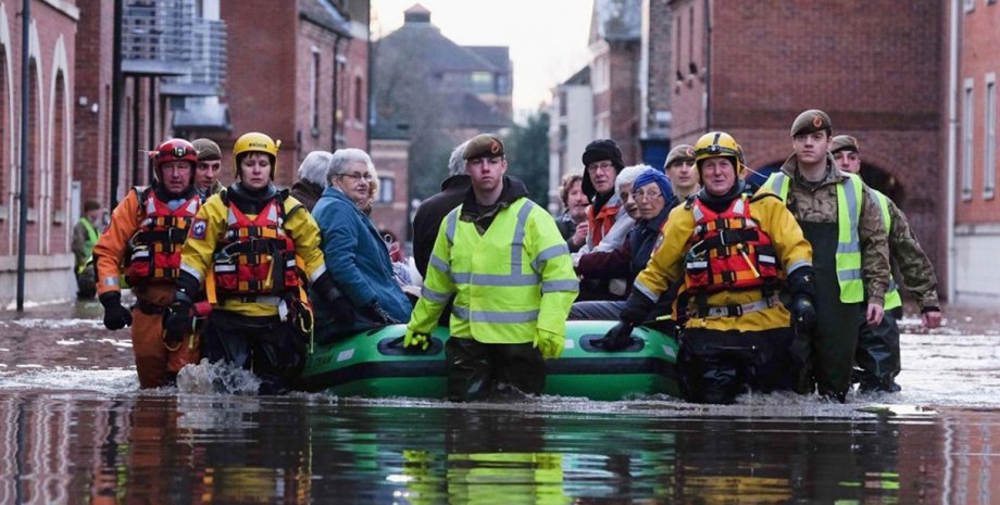 Эвакуация в Йоркшире / Фото: independent.co.uk
