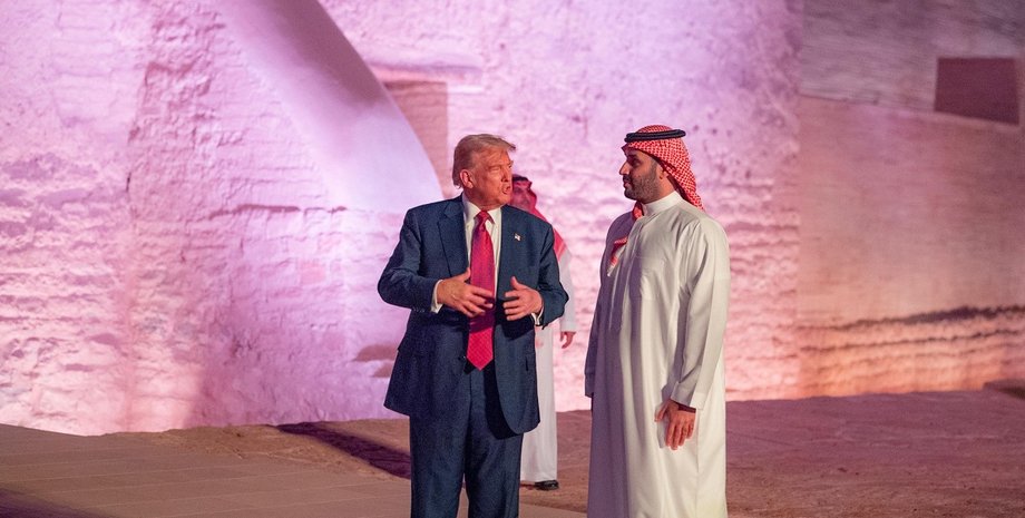 Дональд Трамп, катар, саудовская аравия