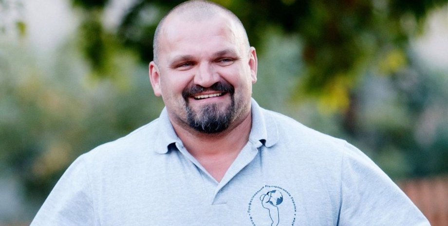 Василий Вирастюк, нардеп вирастюк, стронгмен украины, вирастюк и пост с фото