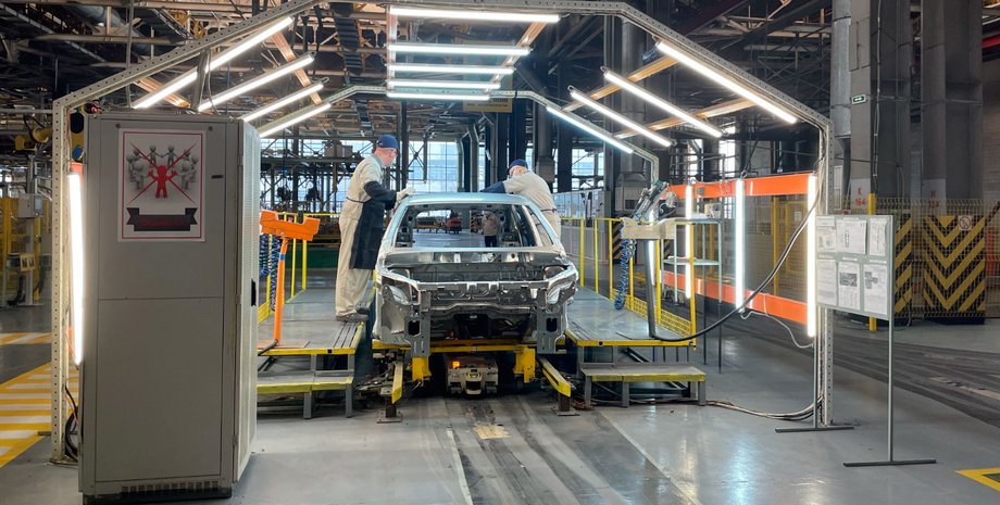 завод ВАЗ, производство ВАЗ, автоВАЗ, Lada Granta, Lada Vesta, Lada Niva, санкции против РФ